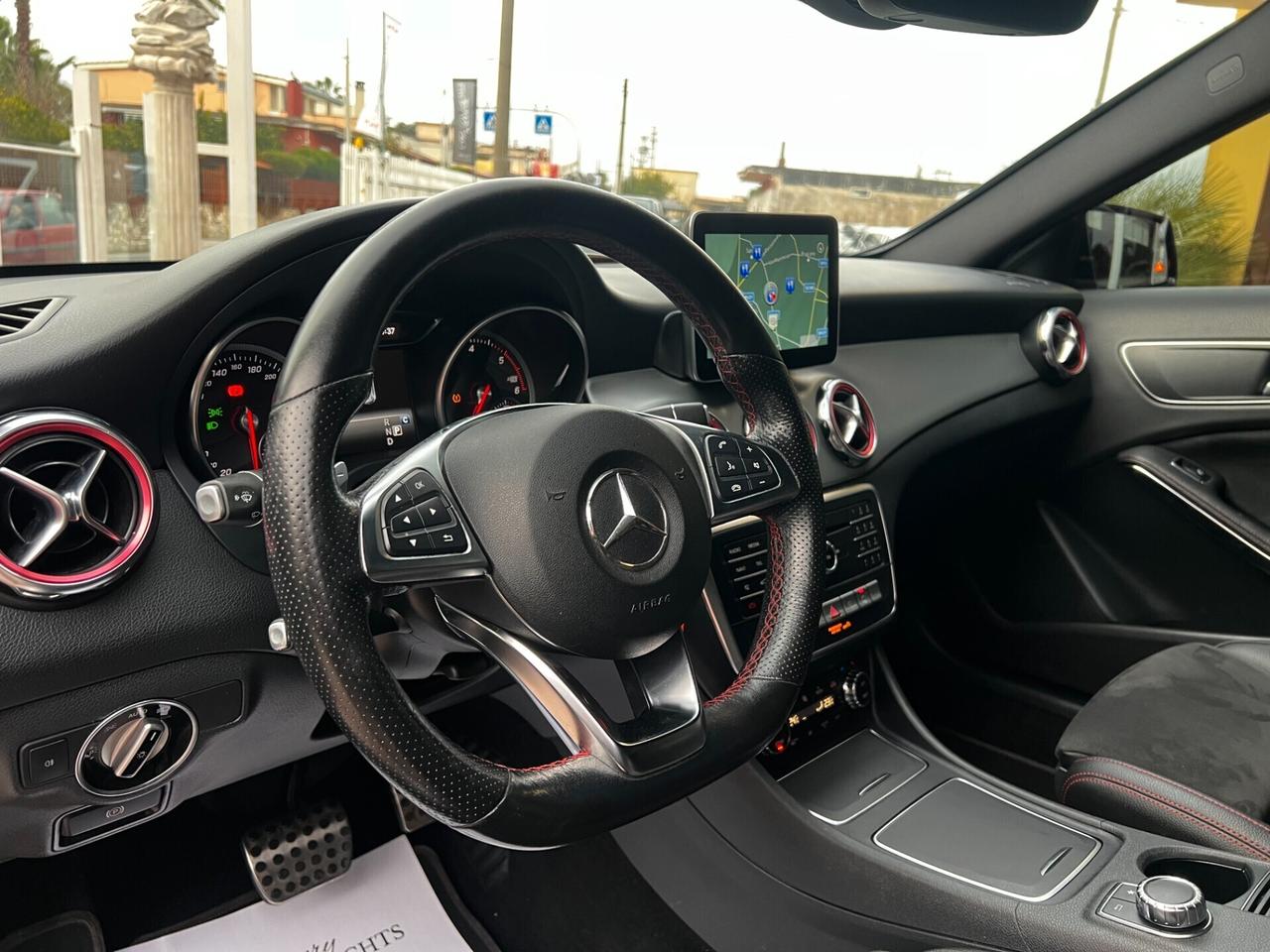 Mercedes-benz GLA 200 D-AUTO-AMG-2019- FULL