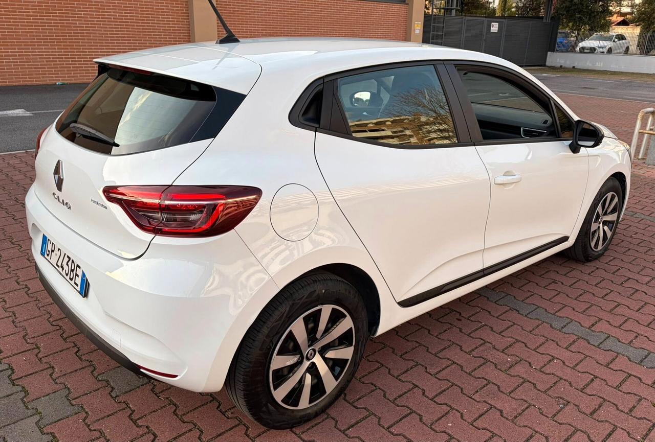 RENAULT CLIO 1.0TCE OK NEOPATENTATI