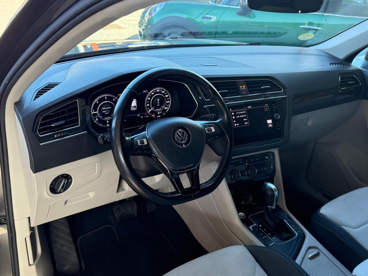 Tiguan 2.0 150 cv -EXECUTIVE-UNIPRO-STRAFULL