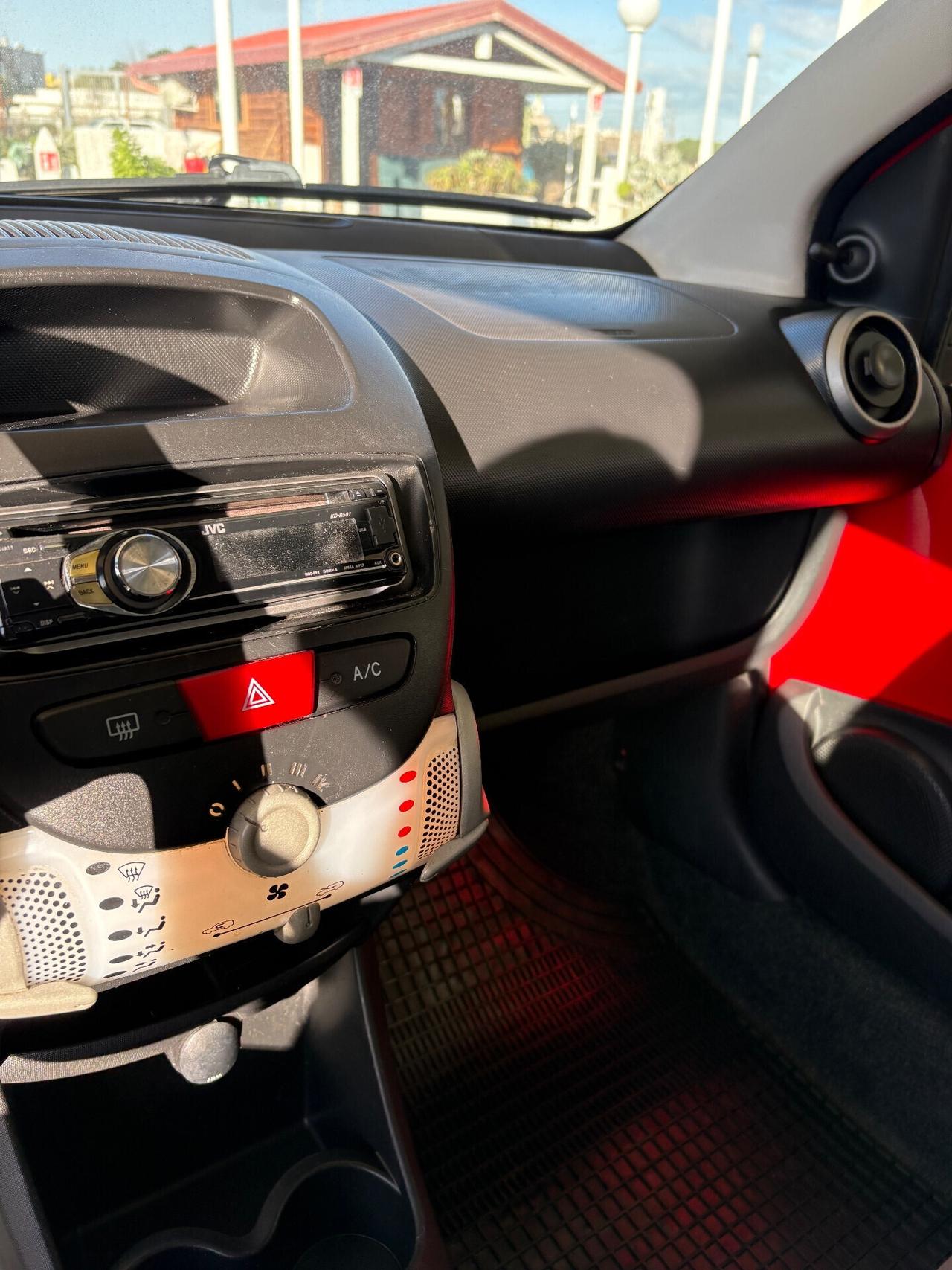 Citroen C1 1.0 5 porte DeeJay