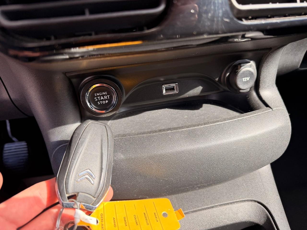 Citroen C4 Cactus 1.5 BlueHdi 100cv SHINE FULL OPTIONAL