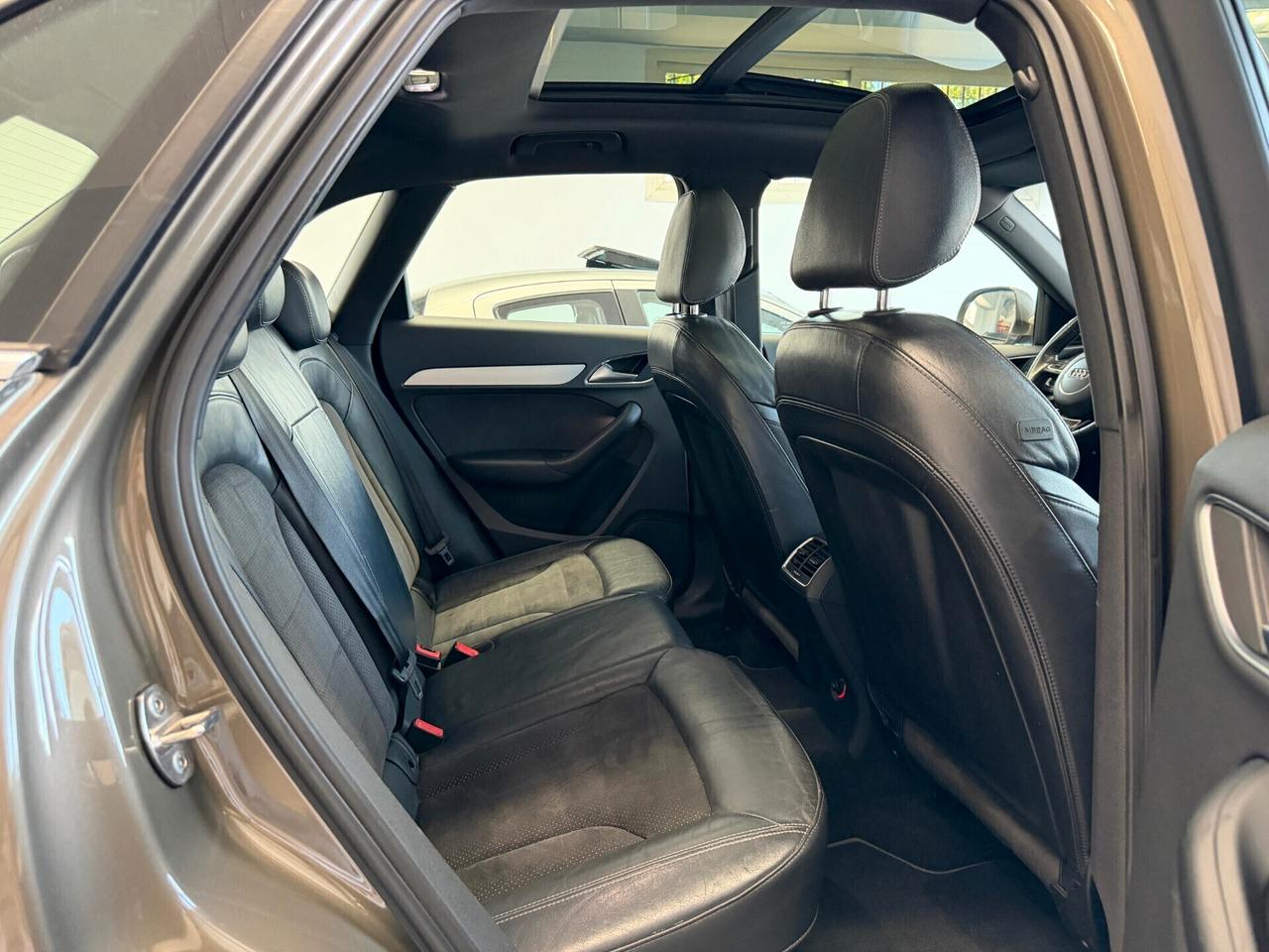 Audi Q3 2.0 TDI quattro S Line Edition Tetto