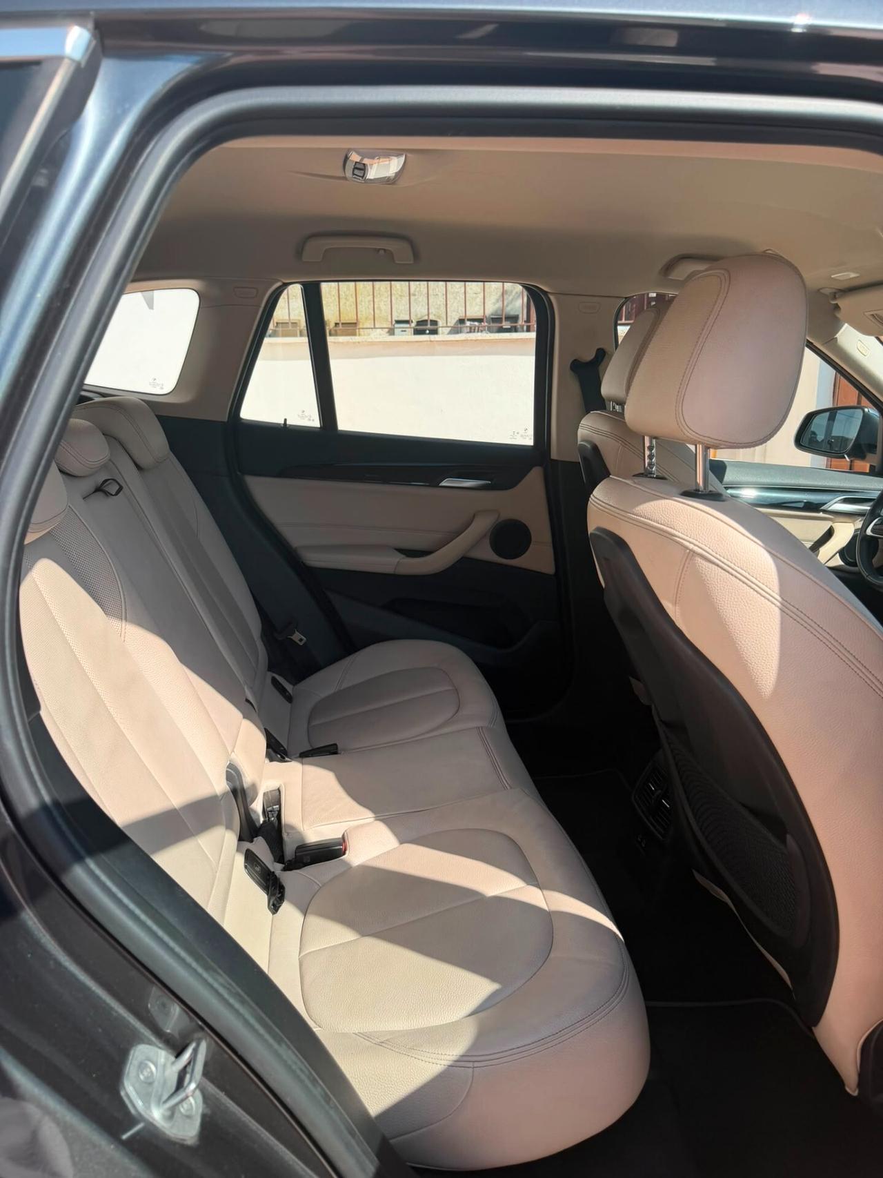 Bmw X1 sDrive18d Sport