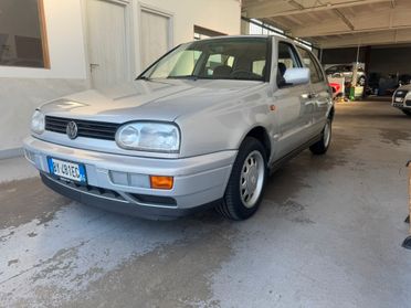 Volkswagen Golf 1.8/90 CV cat aut. 5 porte GL