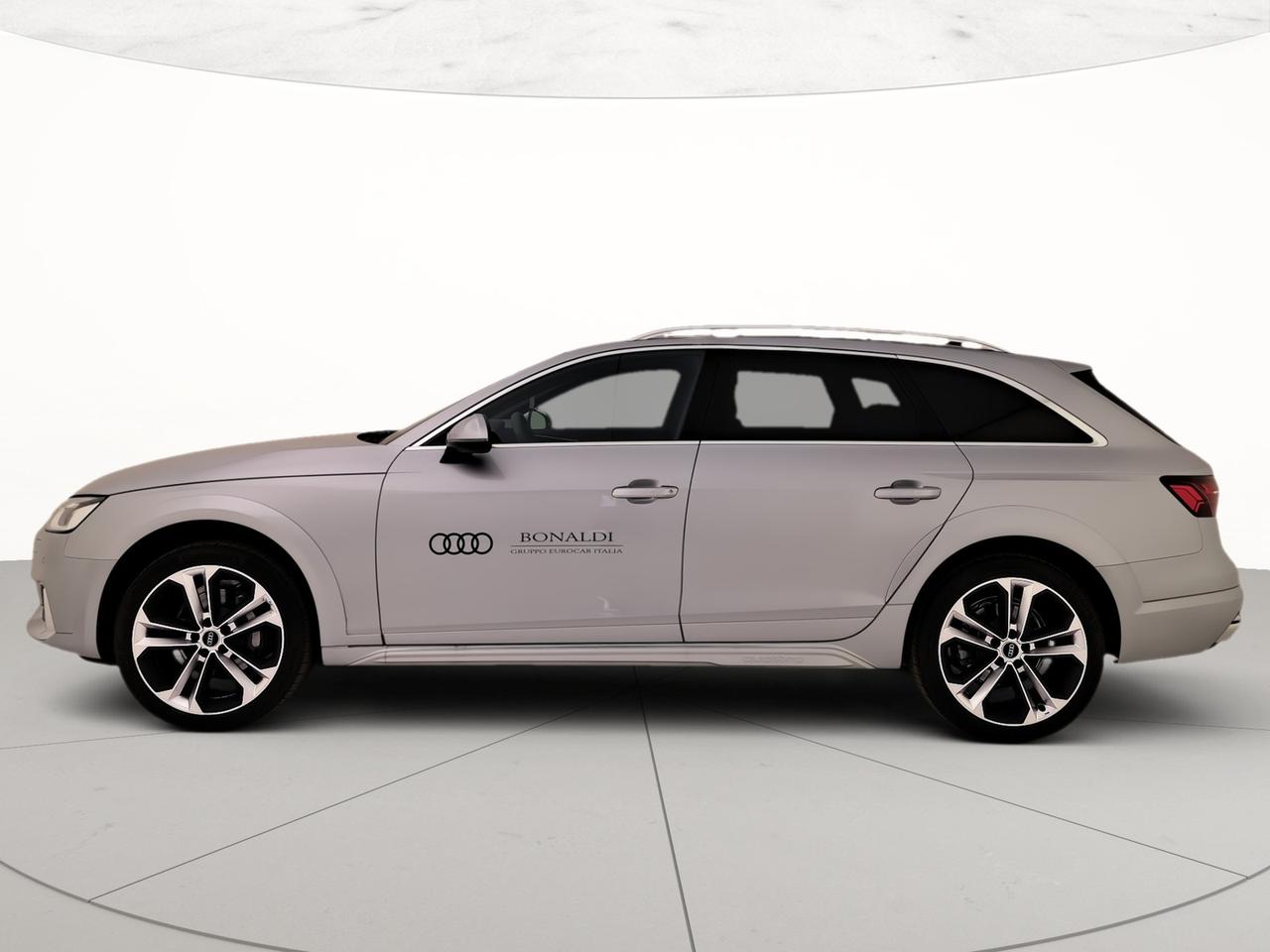 Audi A4 allroad allroad 40 2.0 tdi mhev identity contrast quattro 204cv s-tronic