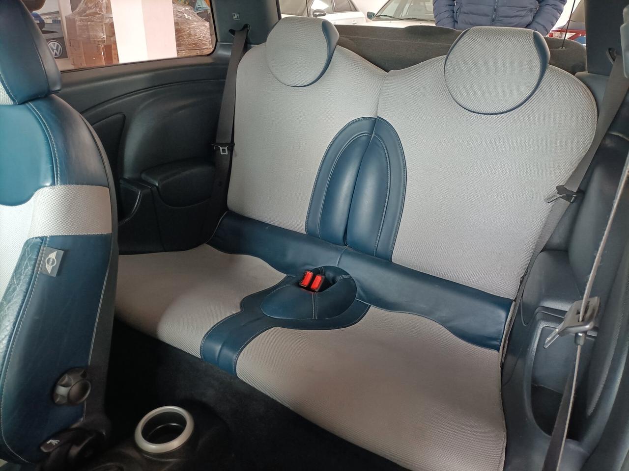 Mini 1.6 16V CV 116 Cooper Checkmate 11/2005