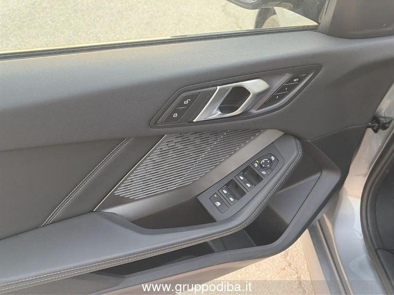 BMW Serie 1 F70 120 48V MSport auto