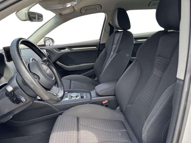 Audi A3 SPB 1.0 TFSI S tronic Business