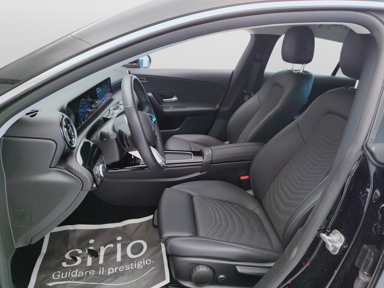 Mercedes-Benz CLA Sh.Brake - X118 2023 - CLA Shooting Brake 180 d Advanced auto