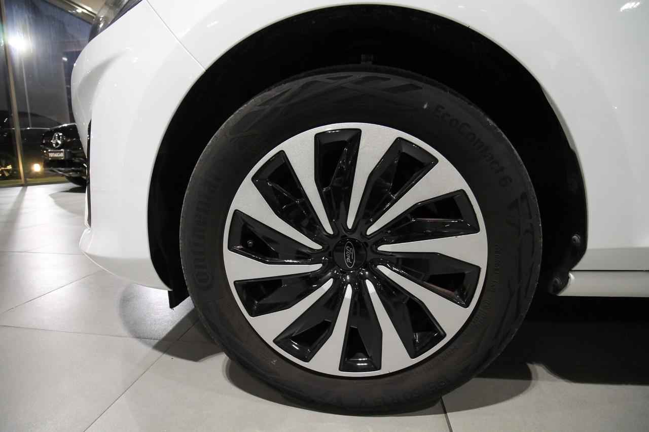 FORD FIESTA 1.1 GPL TITANIUM