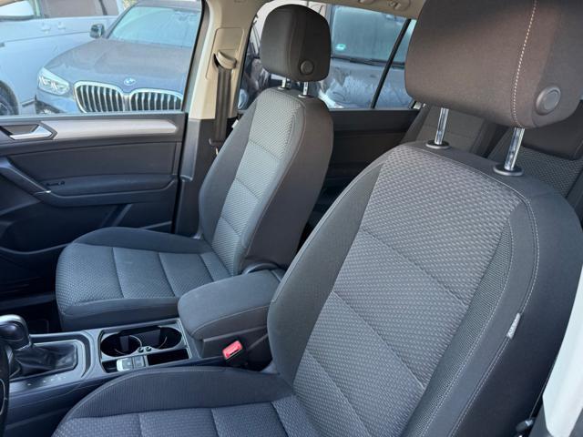 VOLKSWAGEN Touran 2.0 TDI 150 CV SCR DSG Highline BlueMotio