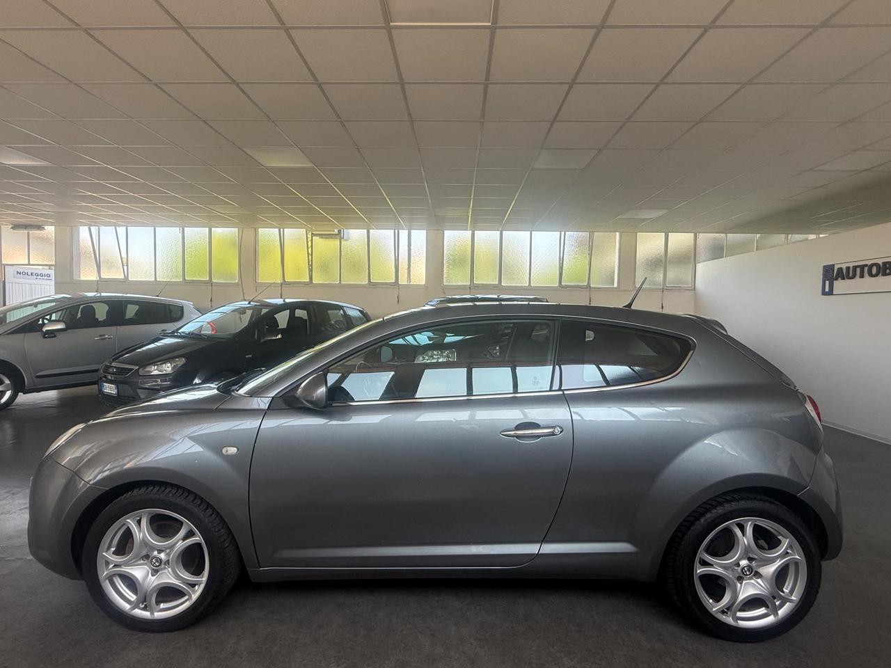 Alfa Romeo MiTo 1.6 JTDm 16V Distinctive Sport Pack ok neopatentati