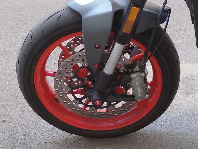 DUCATI Monster 937 Plus