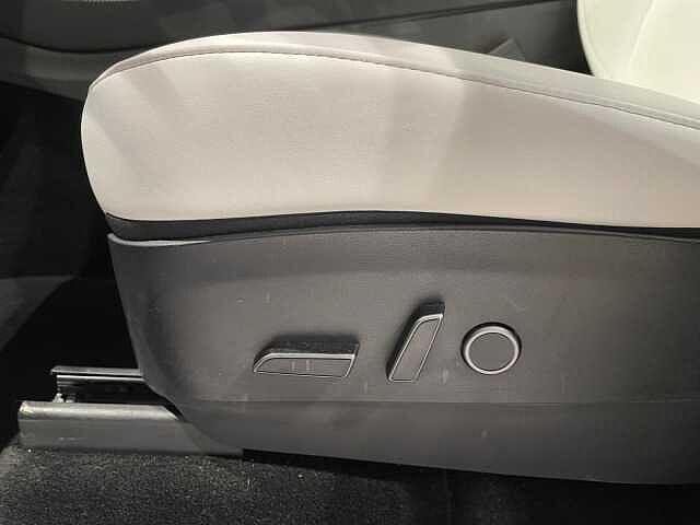 Tesla Model Y 320CV Batt.60kWh RWD - IVA ESPOSTA