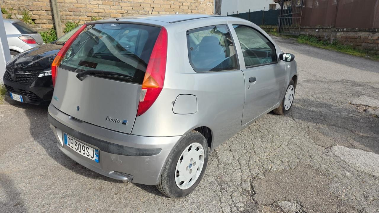 Fiat Punto 1.2i cat 3 porte Verve