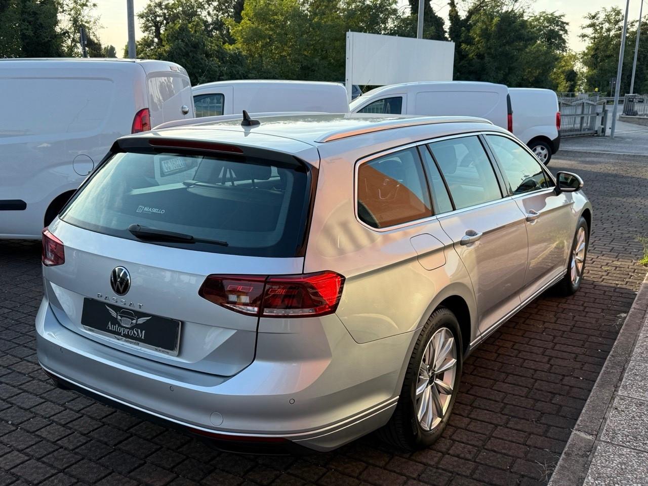 VW Passat 2.0 TDI SCR 122 CV EVO DSG PREZZO REALE
