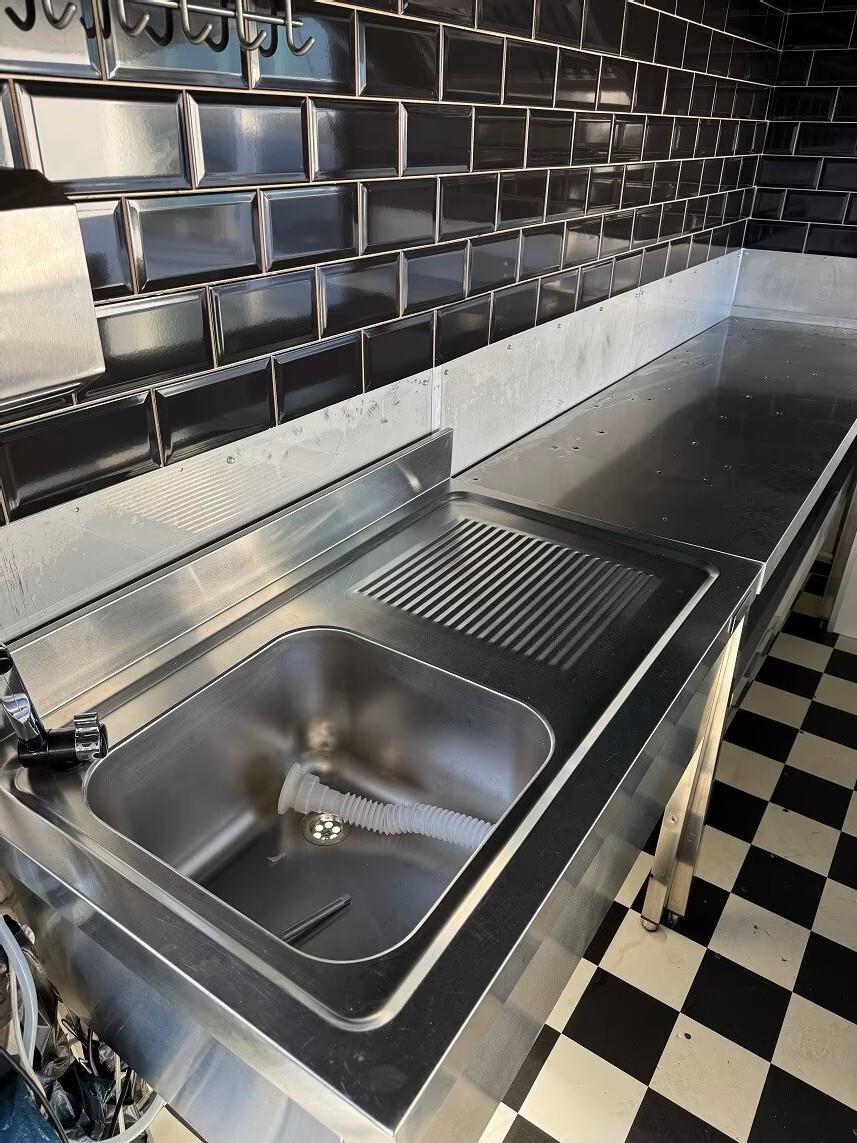 Food truck Mercedes 308 CDI