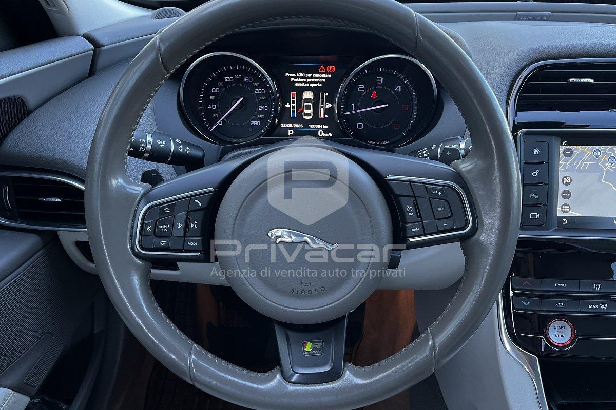 JAGUAR XE 2.0 D Turbo 180CV aut. R-Sport