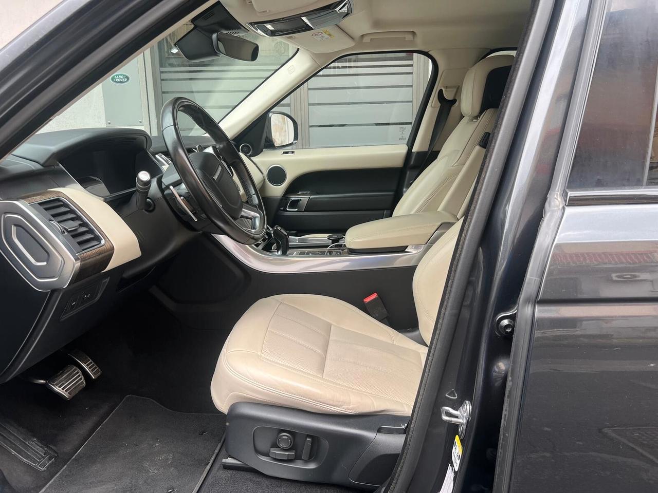 Land Rover Range Rover Range Rover 3.0 TDV6 HSE