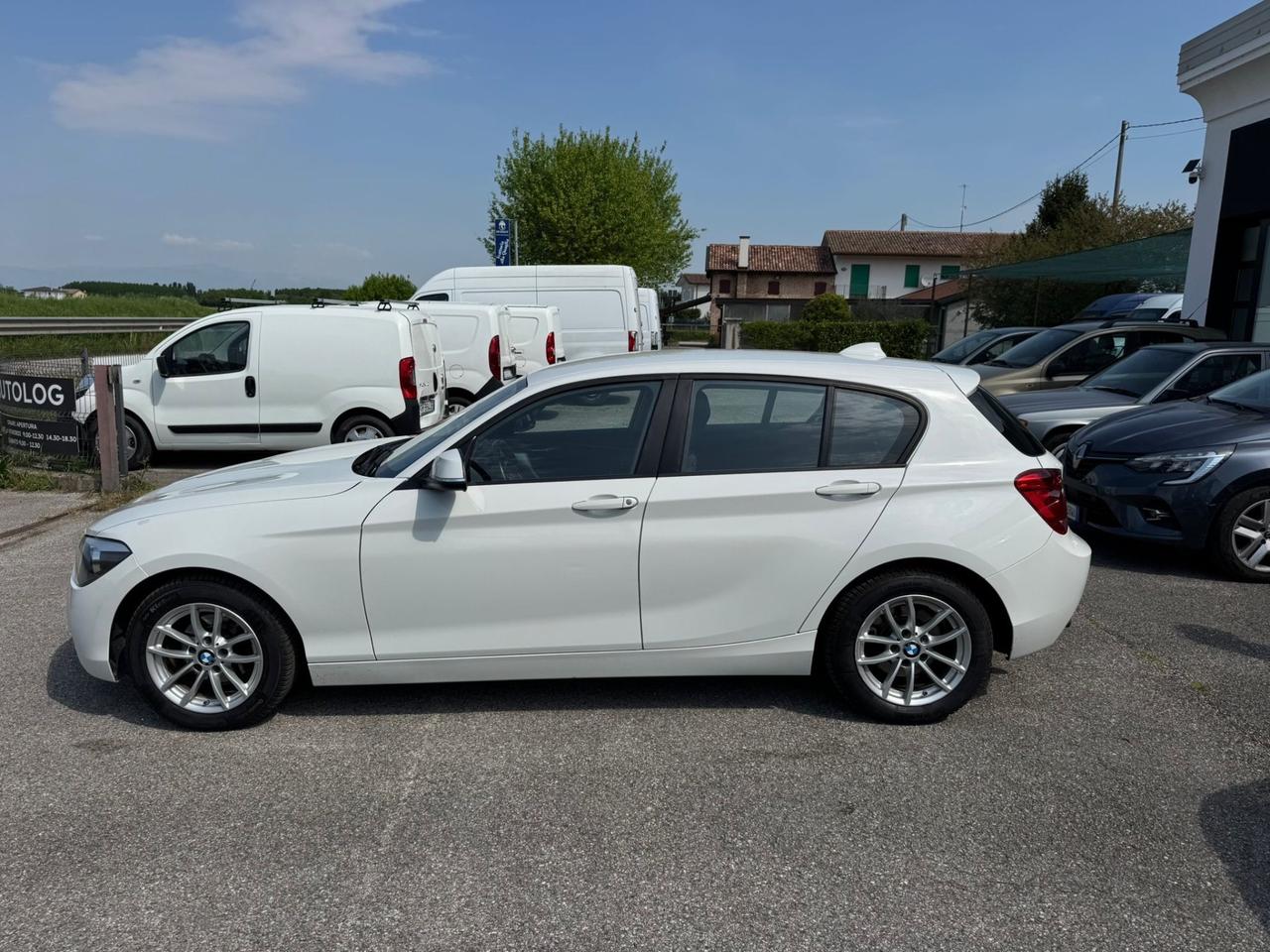 Bmw 116 116i 5p. Urban