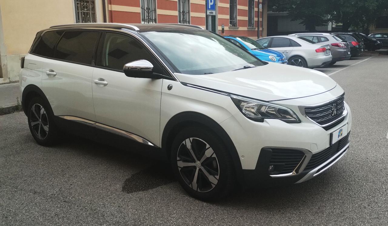 Peugeot 5008 BlueHDi 120 CV CROSSWAY AUT.