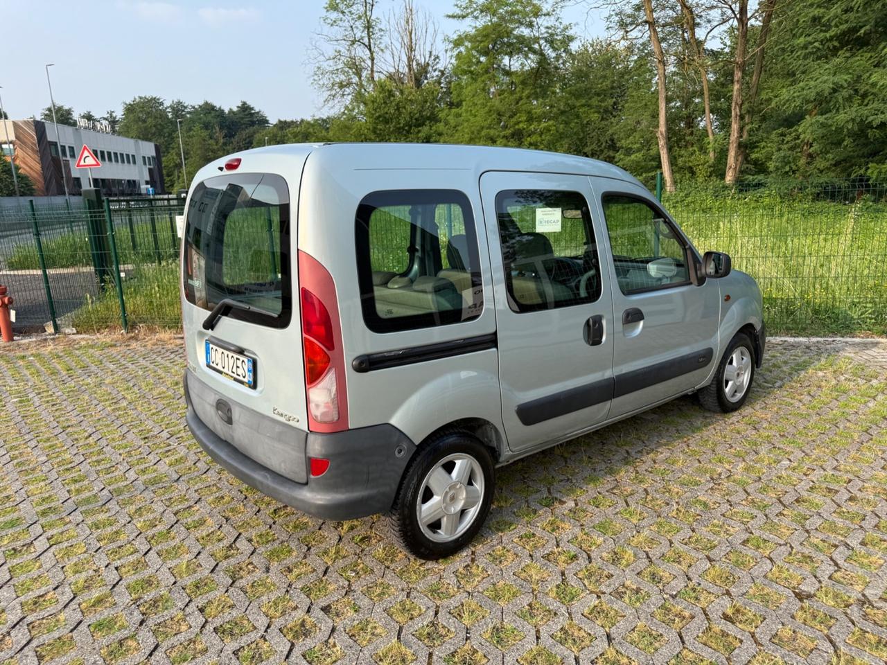 Renault Kangoo 1.2 16V cat 5 porte 5 posti*Clima*Servo*Tagliando
