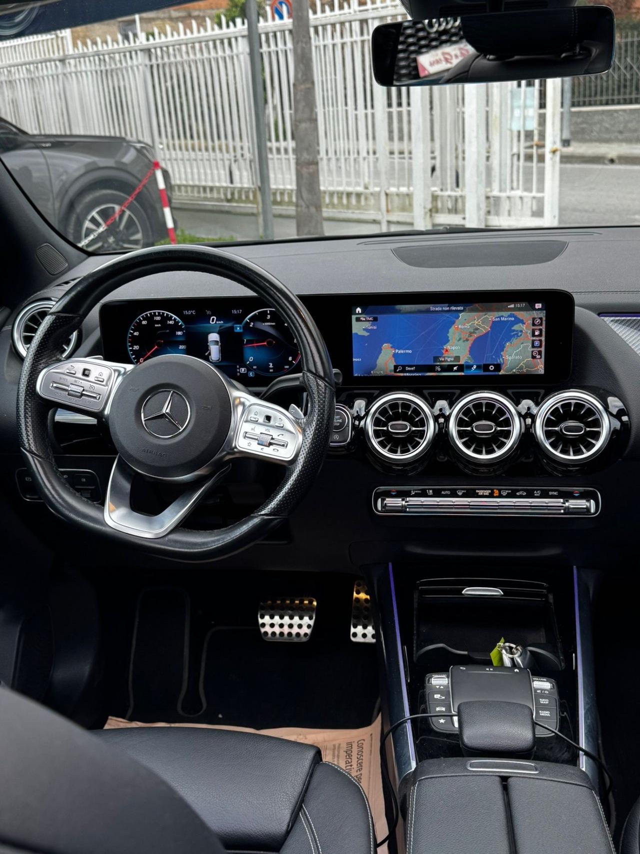 Mercedes-benz GLA 200 d Automatic Premium + Tetto