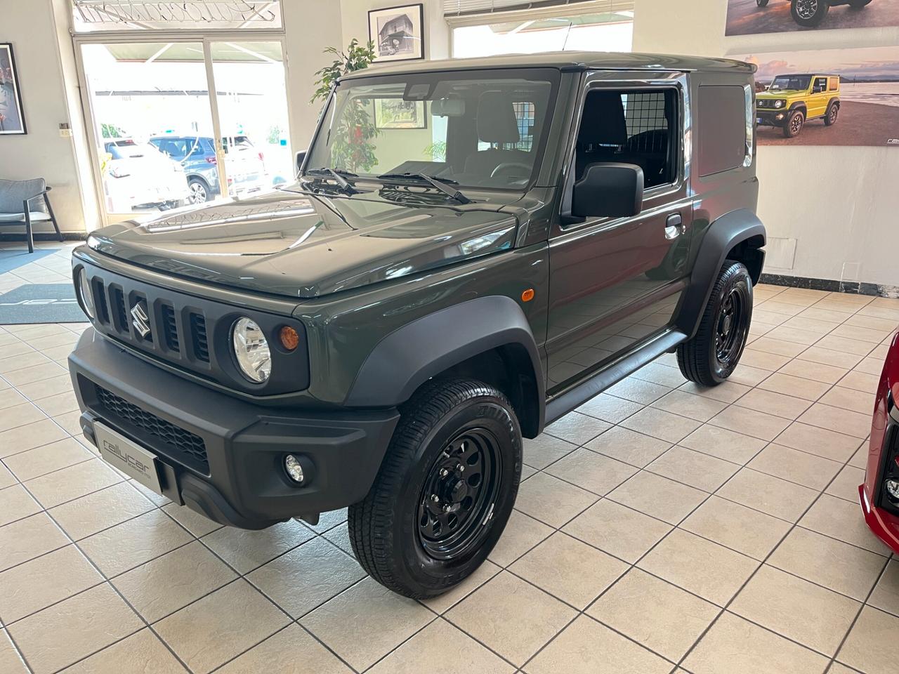 Suzuki Jimny 1.5 5MT PRO - 29.800 km