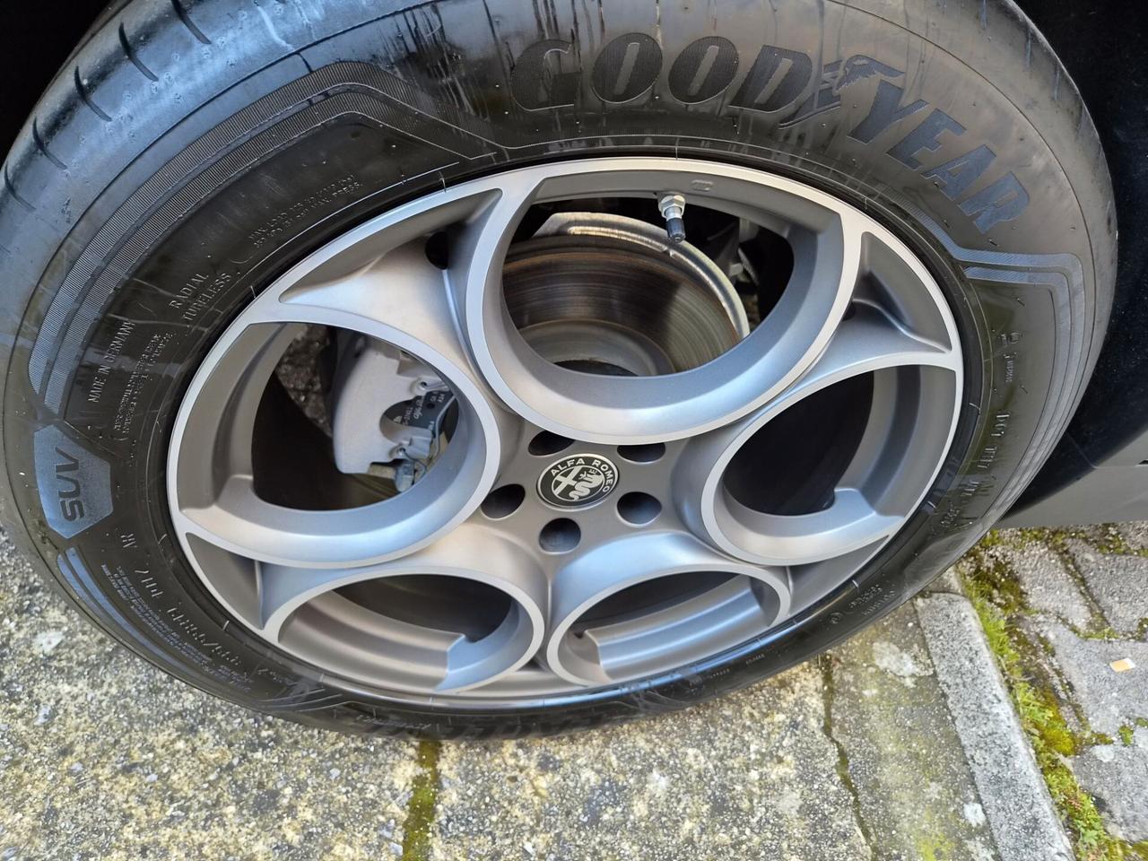 Alfa Romeo Stelvio 2.2 Turbodiesel 210 CV AT8 Q4 Sprint