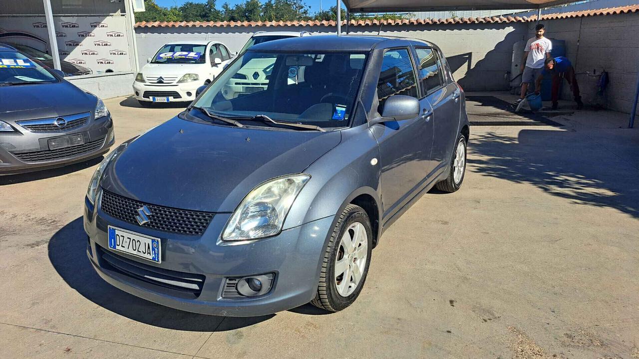Suzuki Swift 1.3 4x4 5p. GL