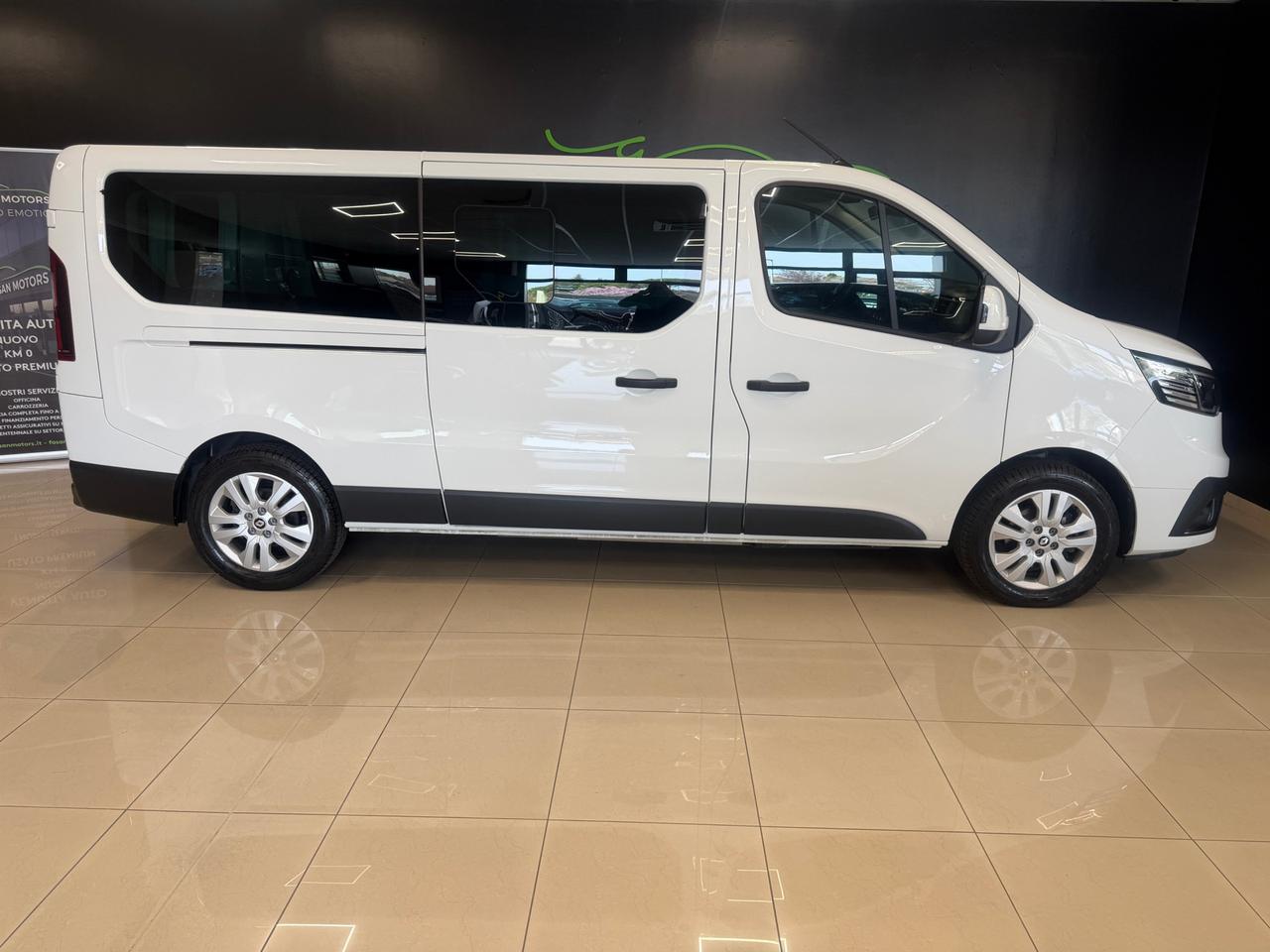 RENAULT Trafic 2.0 blue dci 110cv L2 Authentic