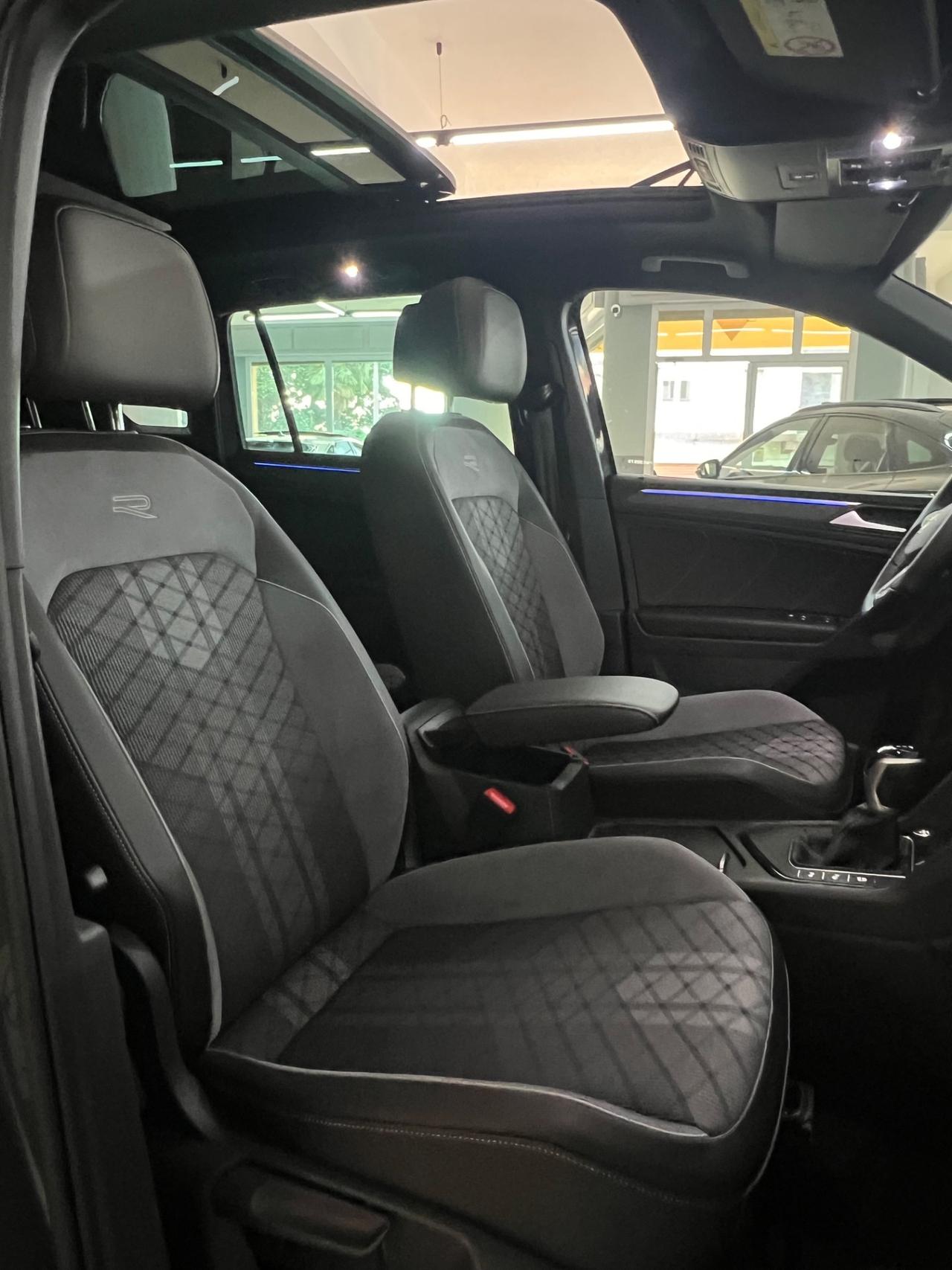 Volkswagen Tiguan 2.0 TDI 150 CV SCR DSG R-Line