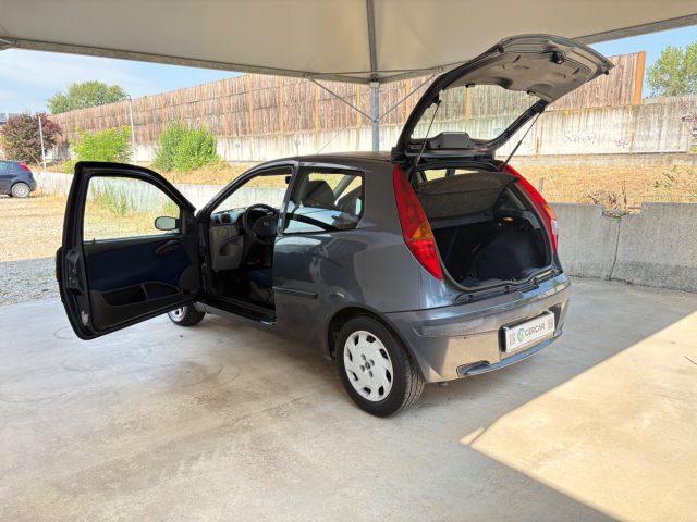 FIAT Punto 1.2i cat 3 porte EL POCHI CHILOMETRI OK NEOPATENTA