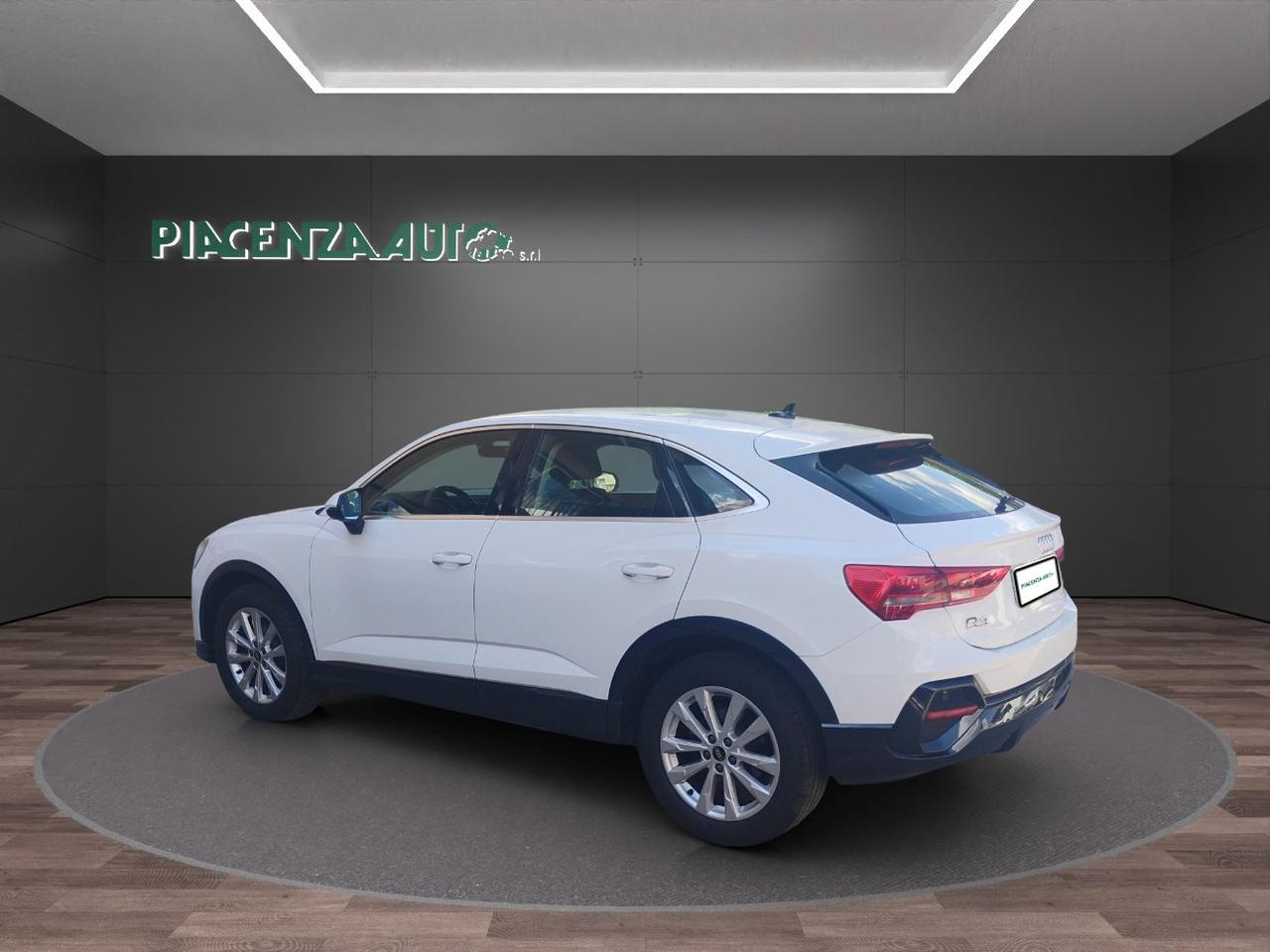 Audi Q3 Sportback 35 SPB 2.0 tdi QUATTRO Business Plus s-tronic