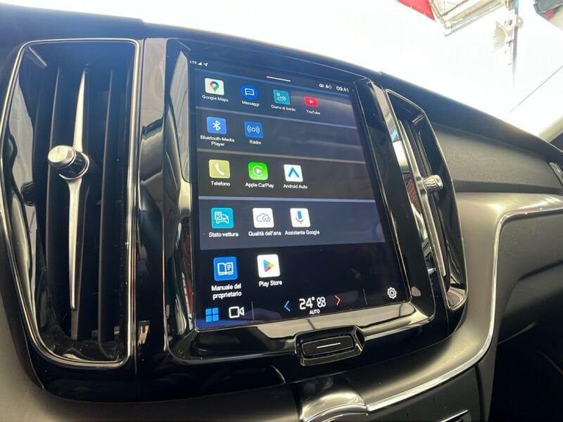 Volvo XC60 B4 (d) AWD automatico Core