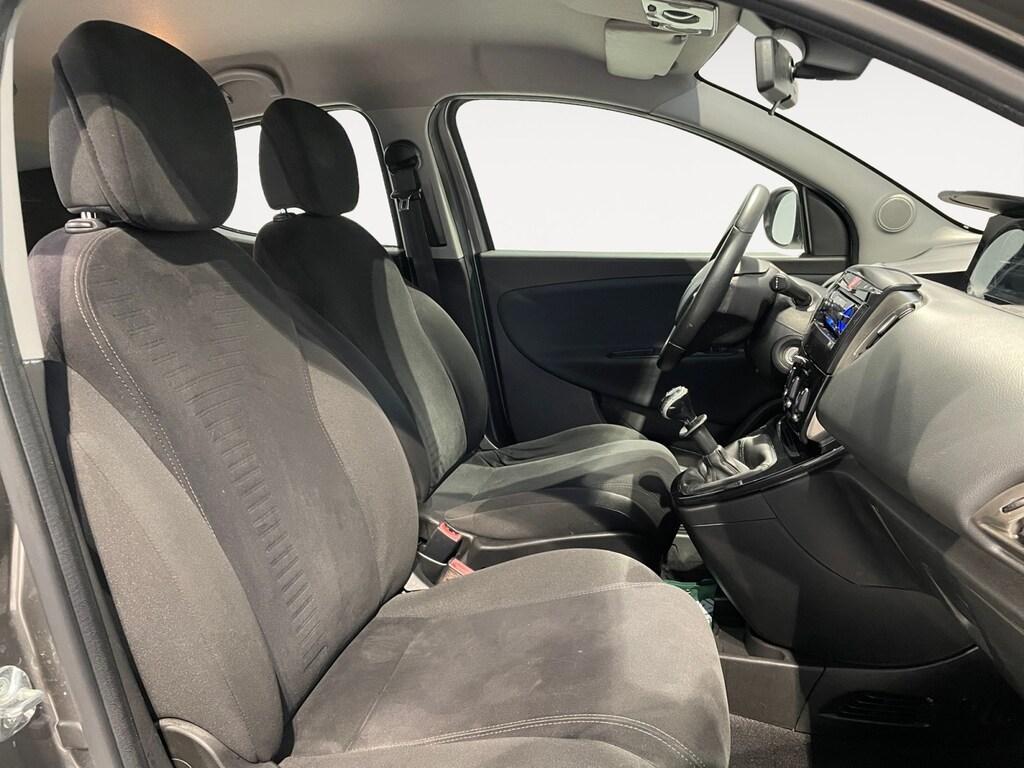 Lancia Ypsilon 1.2 69CV Gold - GPL