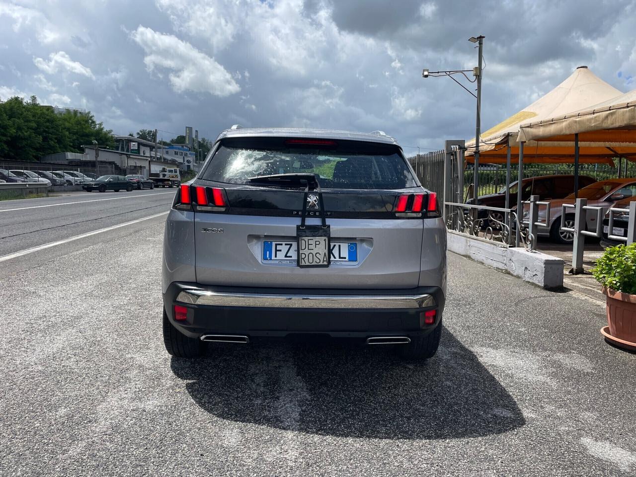 Peugeot 3008 BlueHDi 130 S&S EAT8 Allure