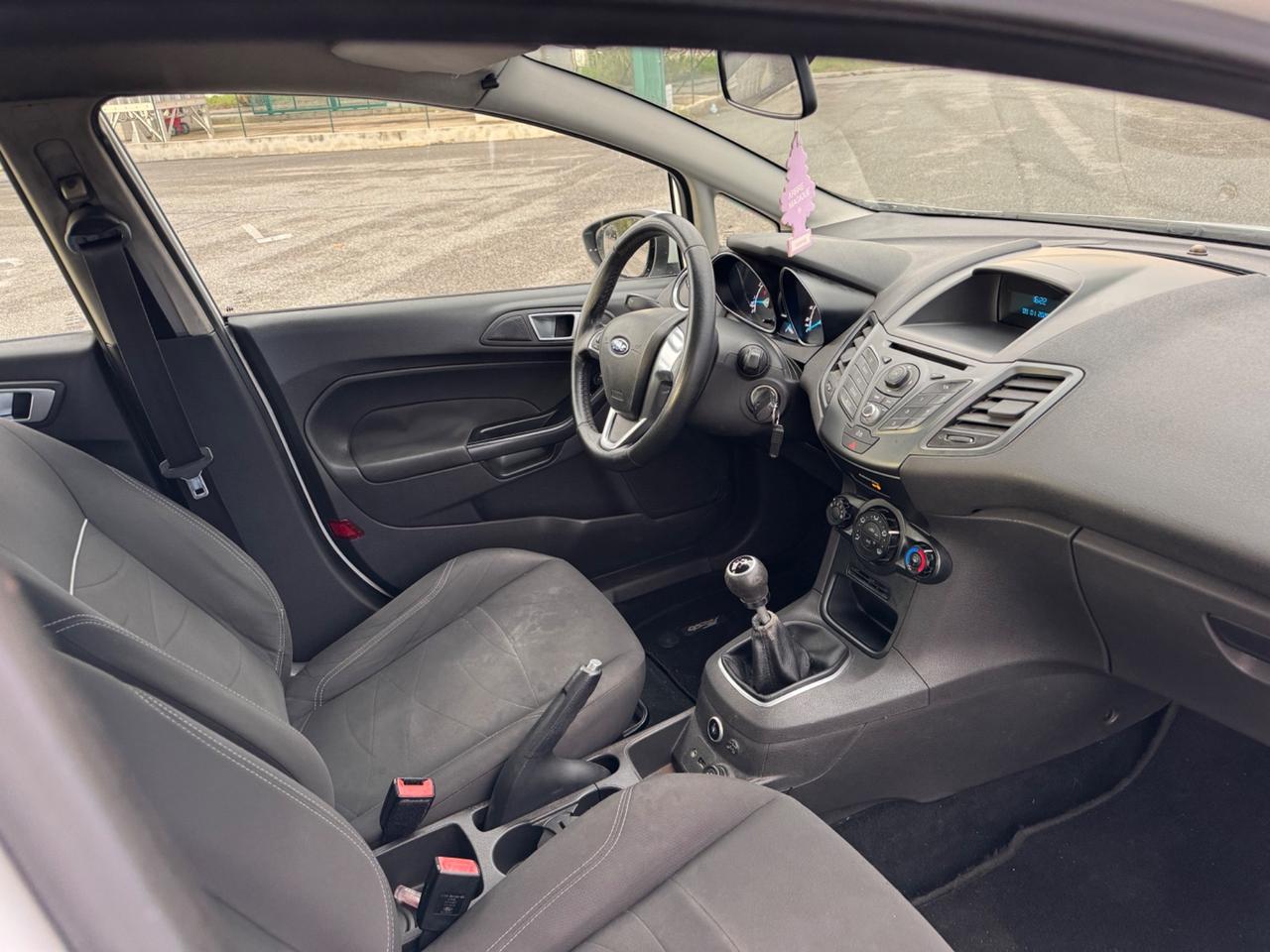 Ford Fiesta 1.4 5p. Bz.- GPL Titanium