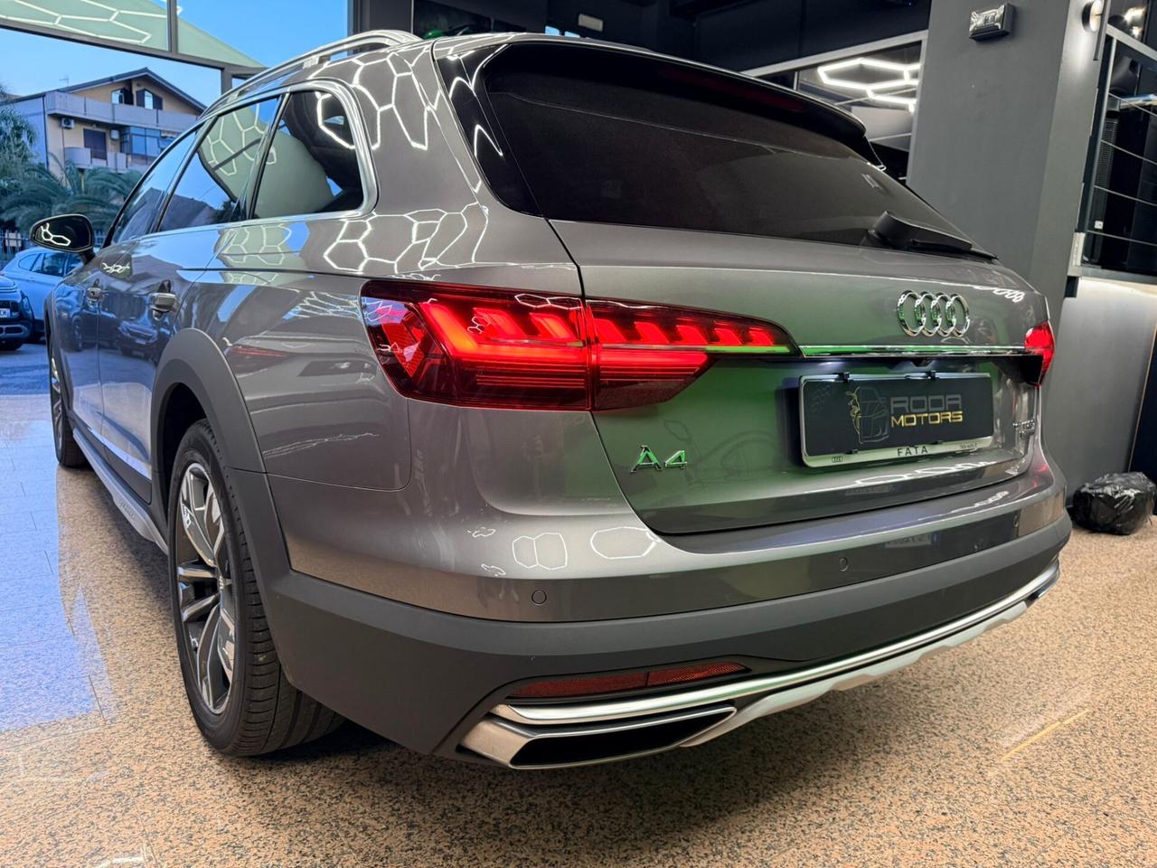 Audi A4 allroad 40 TDI 204 CV S tronic Identity Contrast