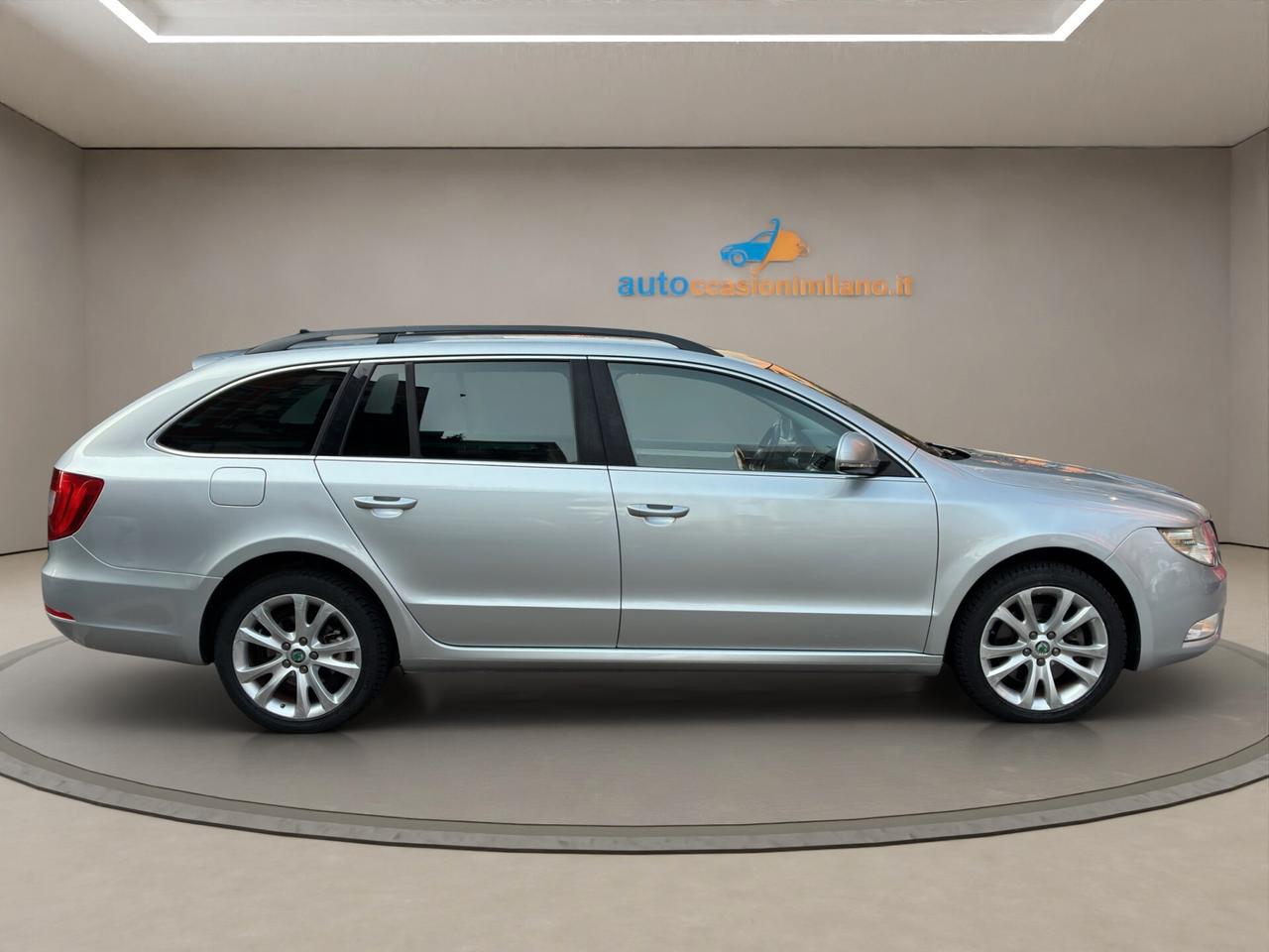 Skoda Superb UNICO PROPRIETARIO - DISTRIBUZIONE ESEGUITA
