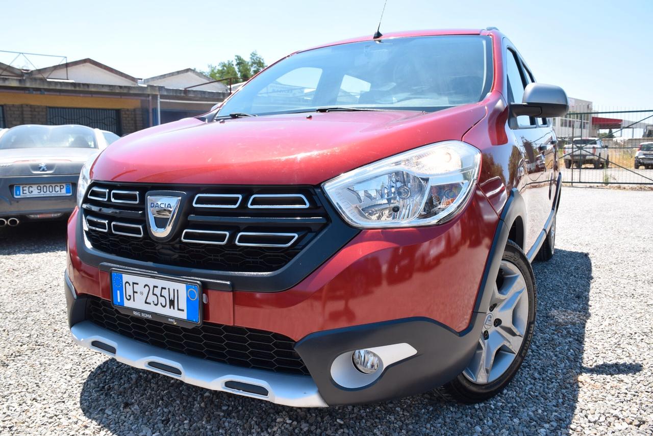 Dacia Lodgy 7 POSTI Stepway 1.5dCi 115CV FULL NAVI SENSORI CRUISE BT