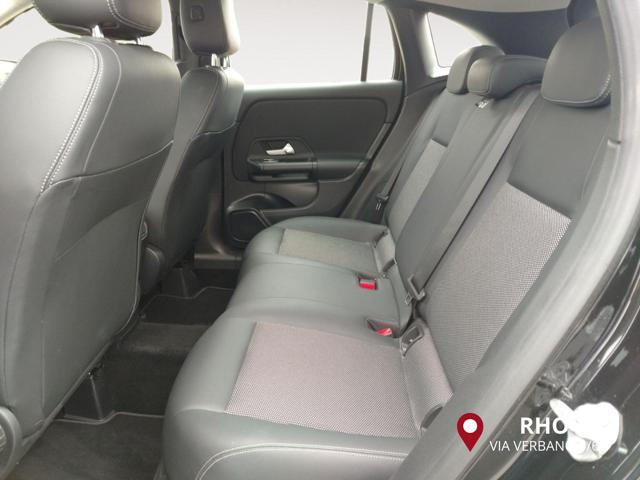 MERCEDES-BENZ GLA 200 d Automatic Business Extra