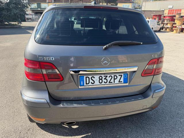 MERCEDES-BENZ B 180 CDI Chrome senza nessun lavoro da fare