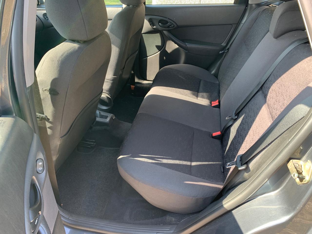Ford Focus 1.8 TDDi cat SW Ambiente
