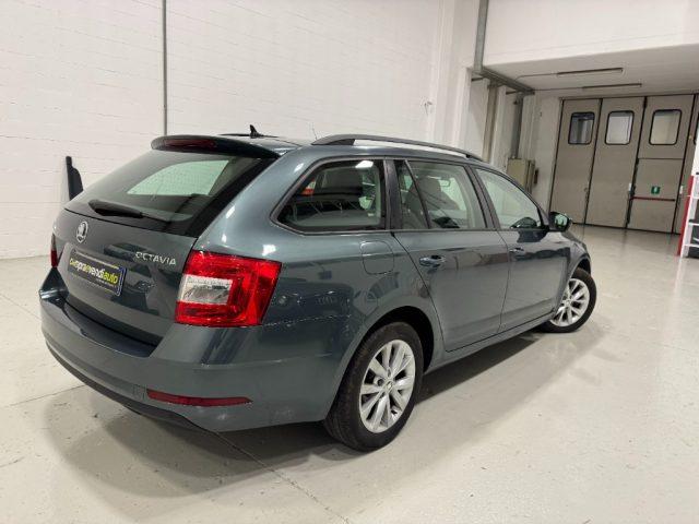 SKODA Octavia 1.6 TDI SCR 115 CV Wagon Executive