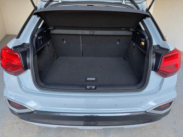 AUDI Q2 35 TDI S tronic Business Advanced