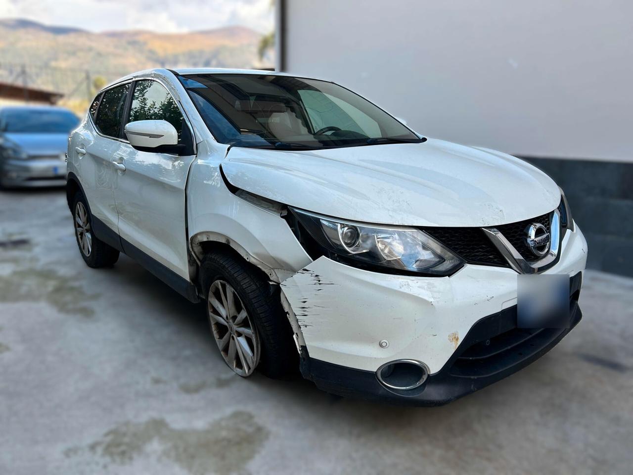Nissan Qashqai 1.5 dCi 110CV - 2017 Incidentata