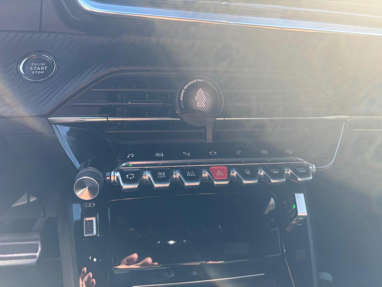 Peugeot 208 PureTech 100 Stop&Start EAT8 5 porte GT Line
