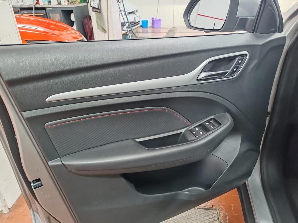 Mg ZS 1.5 Classic Luxury " PREZZO REALE"