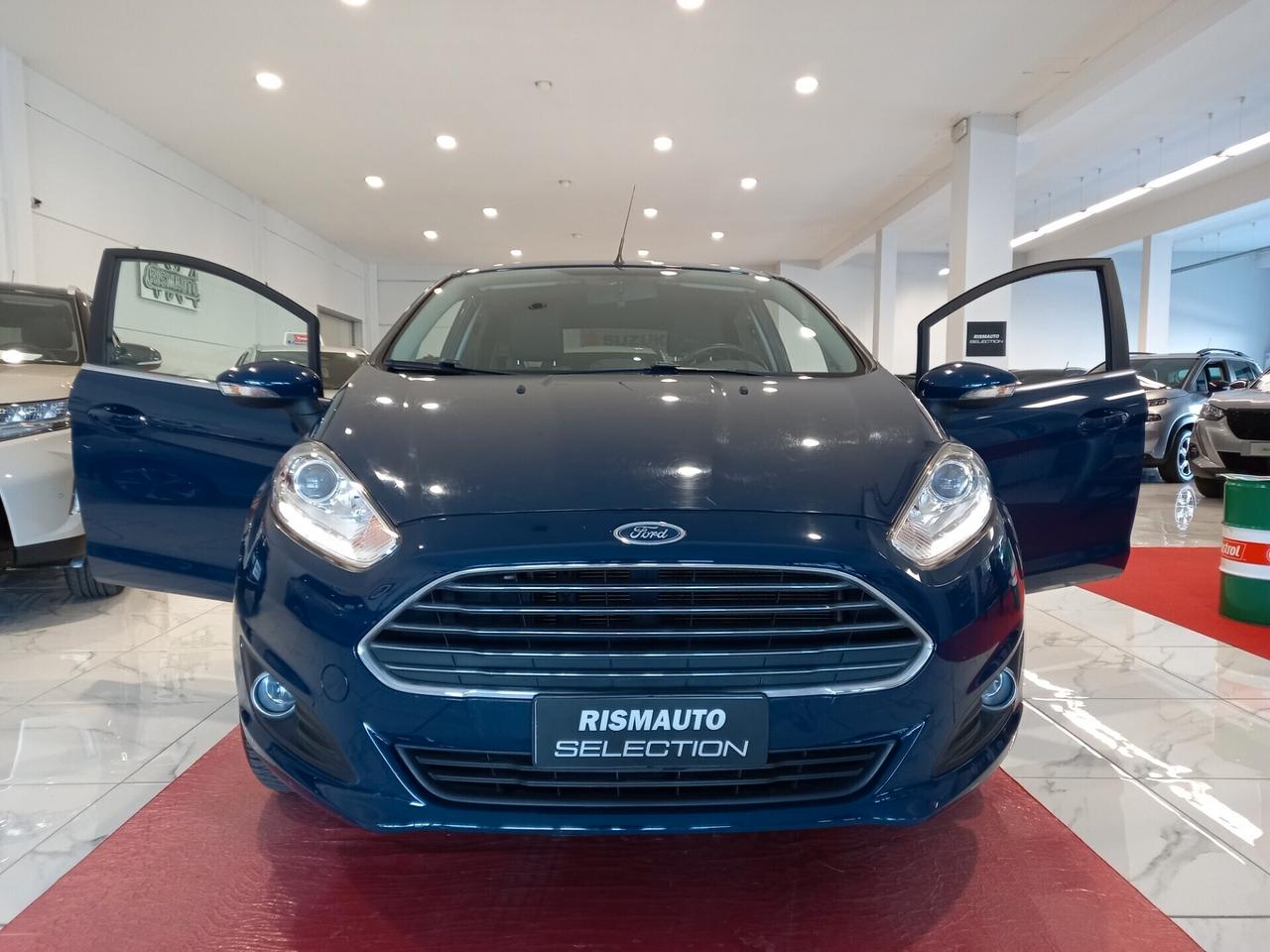 Ford Fiesta 1.4 5p. 40.000 Km GPL Titanium